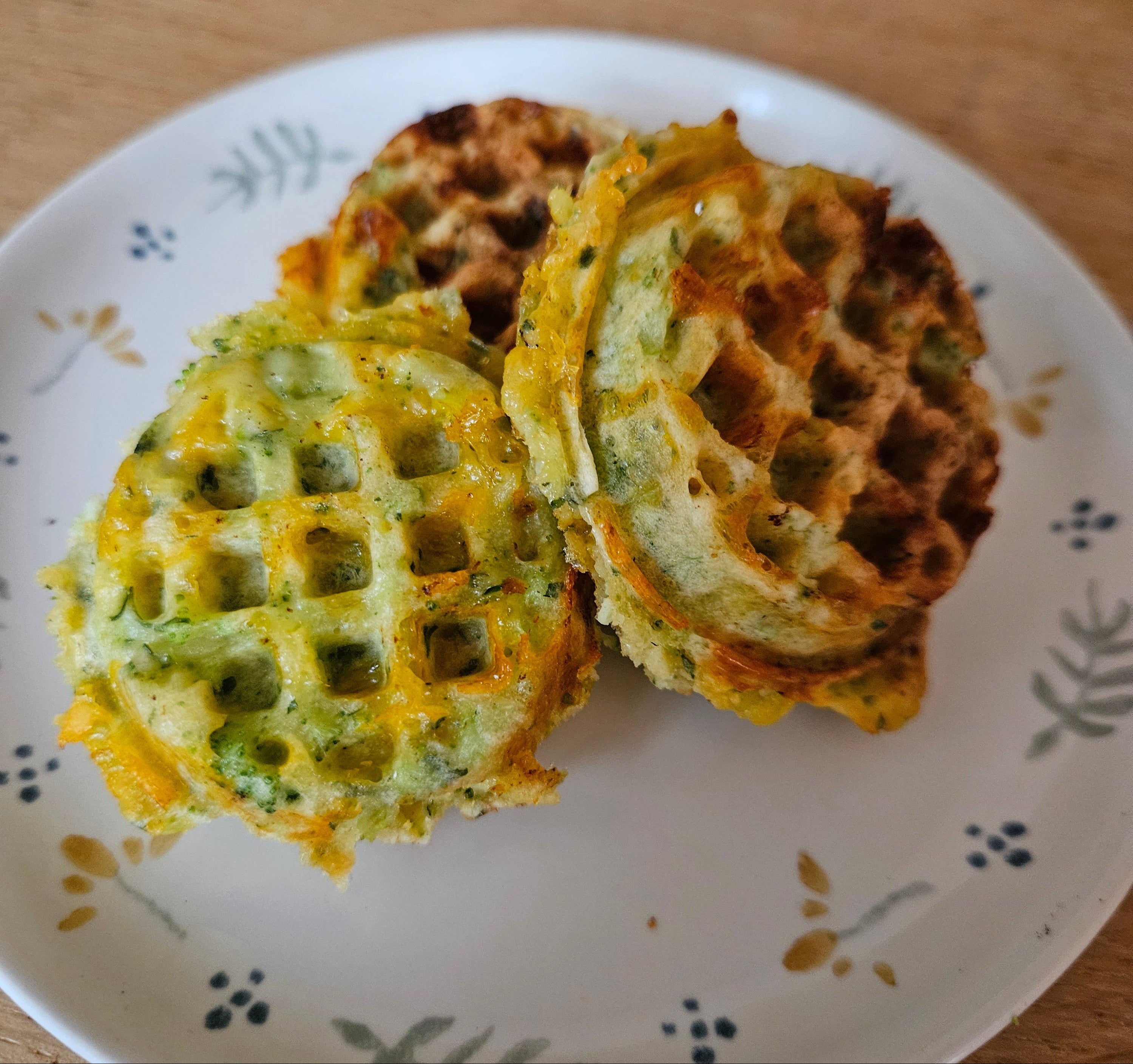 Broccoli & Cheese Waffles (6 p/packet)