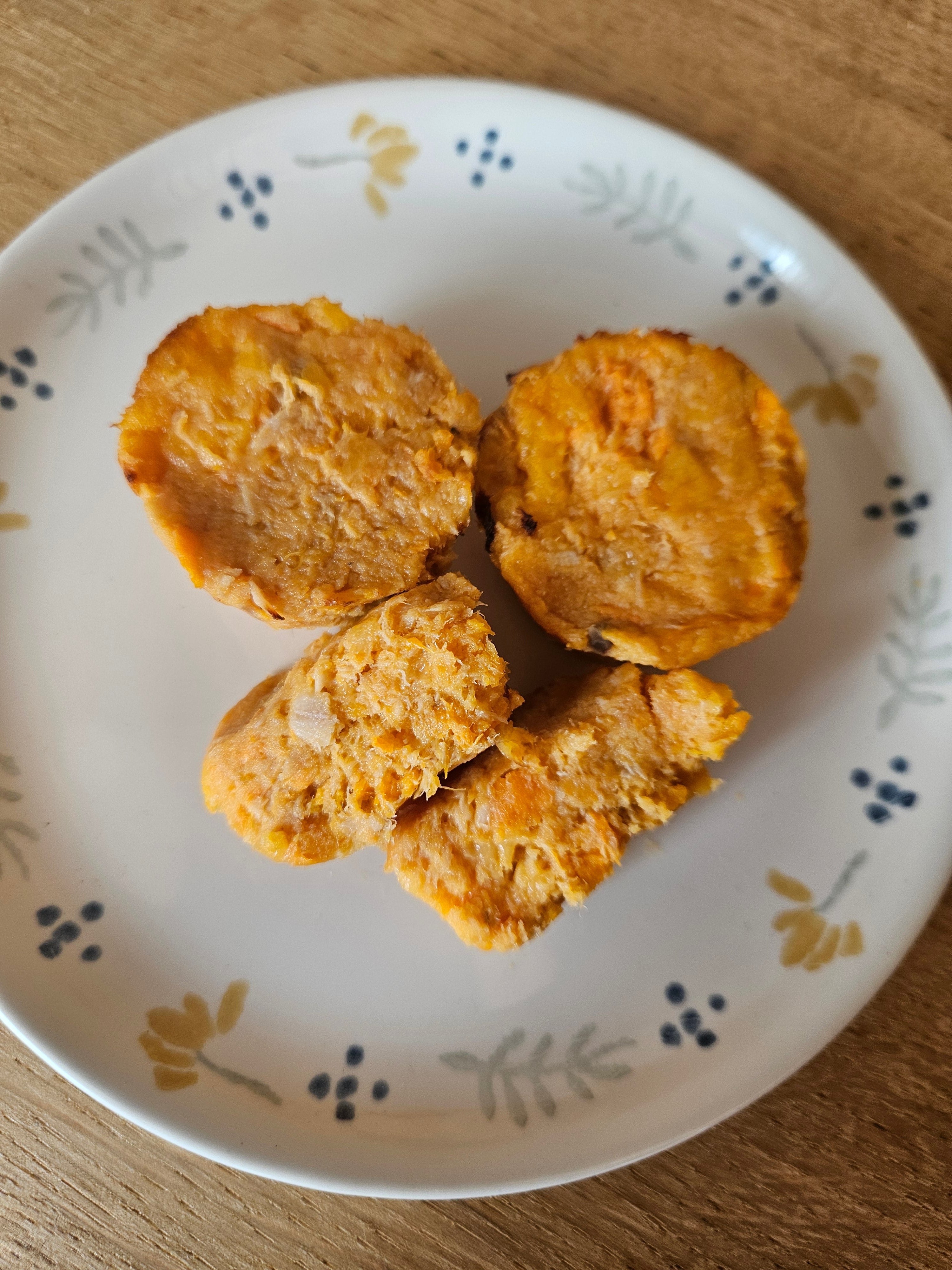 Salmon & Sweet Potato Cakes (6 p/packet)
